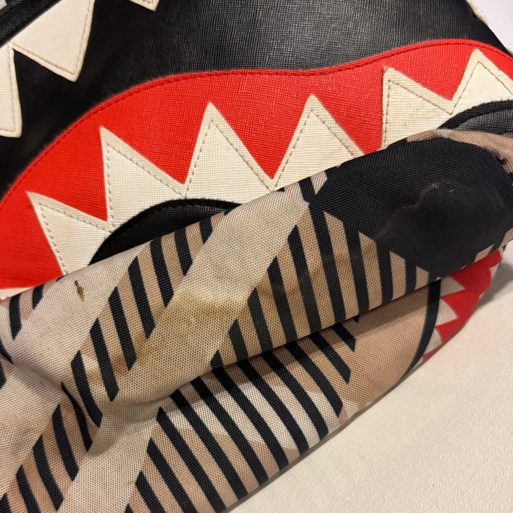 Sprayground backpack - Picture 3 of 7